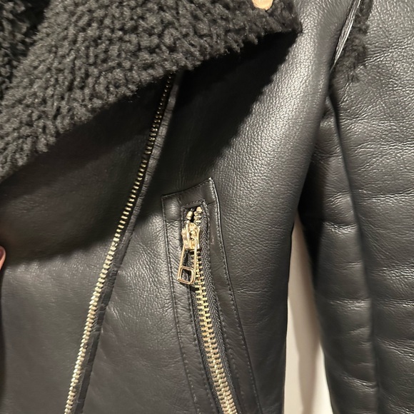 Forever 21 Faux Leather Moto Jacket, Sherpa Lined - XS - Picture 5 of 6